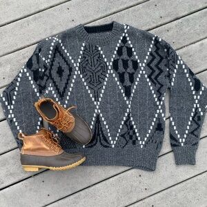 Vintage 80s Geometric Sweater | Diamond Shape Grandpa CREWNECK Sweater